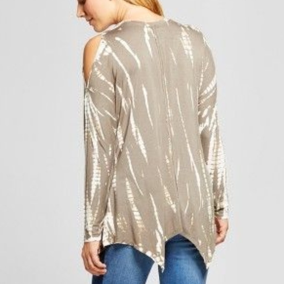 NEW Olive Studded Tie Dye Cold Shoulder Top [D4] - Picture 8 of 8